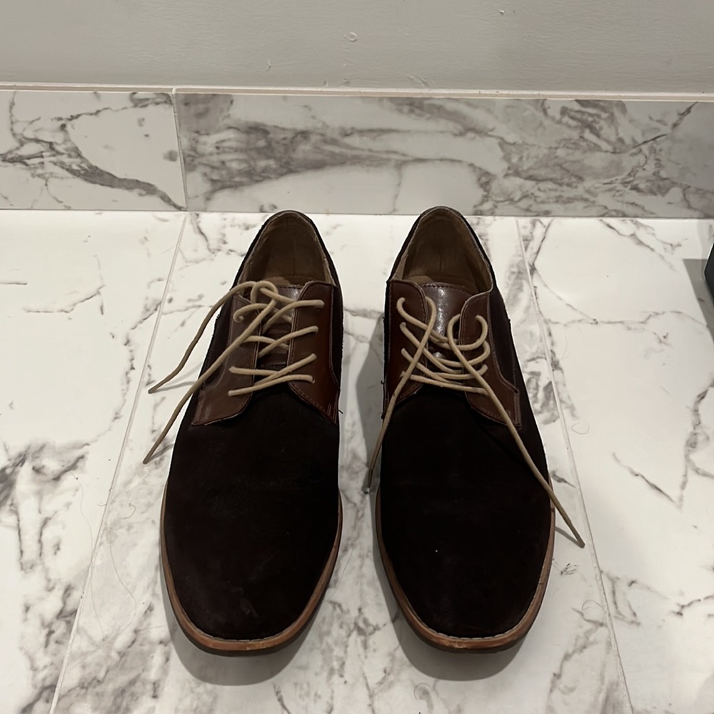 Steve Madden Seude Oxford Shoes - Picture 2 of 3